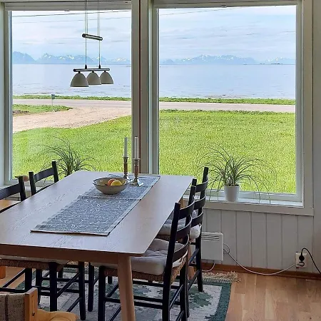 5 Person In Melbu-by Traum Сasa de vacaciones Melbu